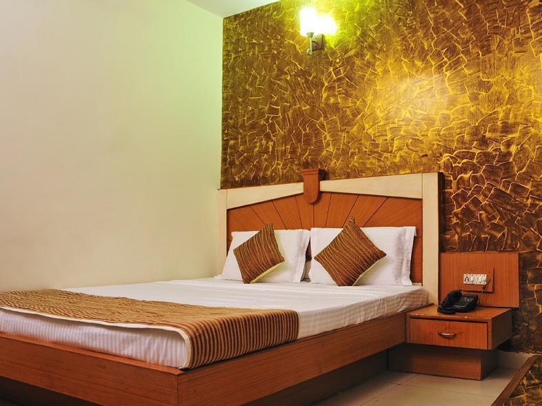 Hotel Star Palace Nuova Delhi Esterno foto