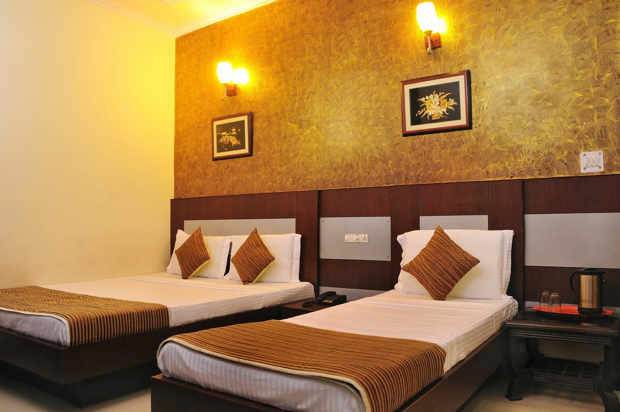 Hotel Star Palace Nuova Delhi Esterno foto